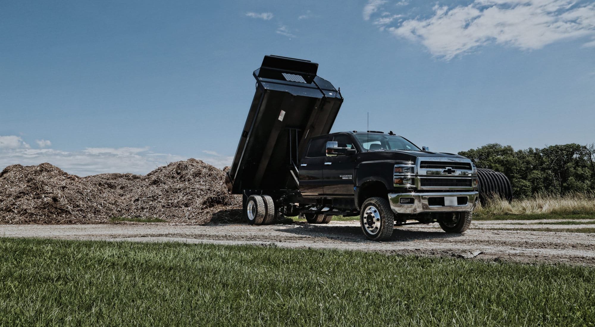 ChevyMedDuty DumpBody (37) Chevrolet Medium Duty Dump Body