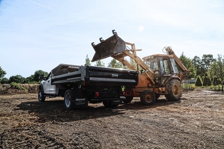 5 Tips for Safely Operating a Dump Truck