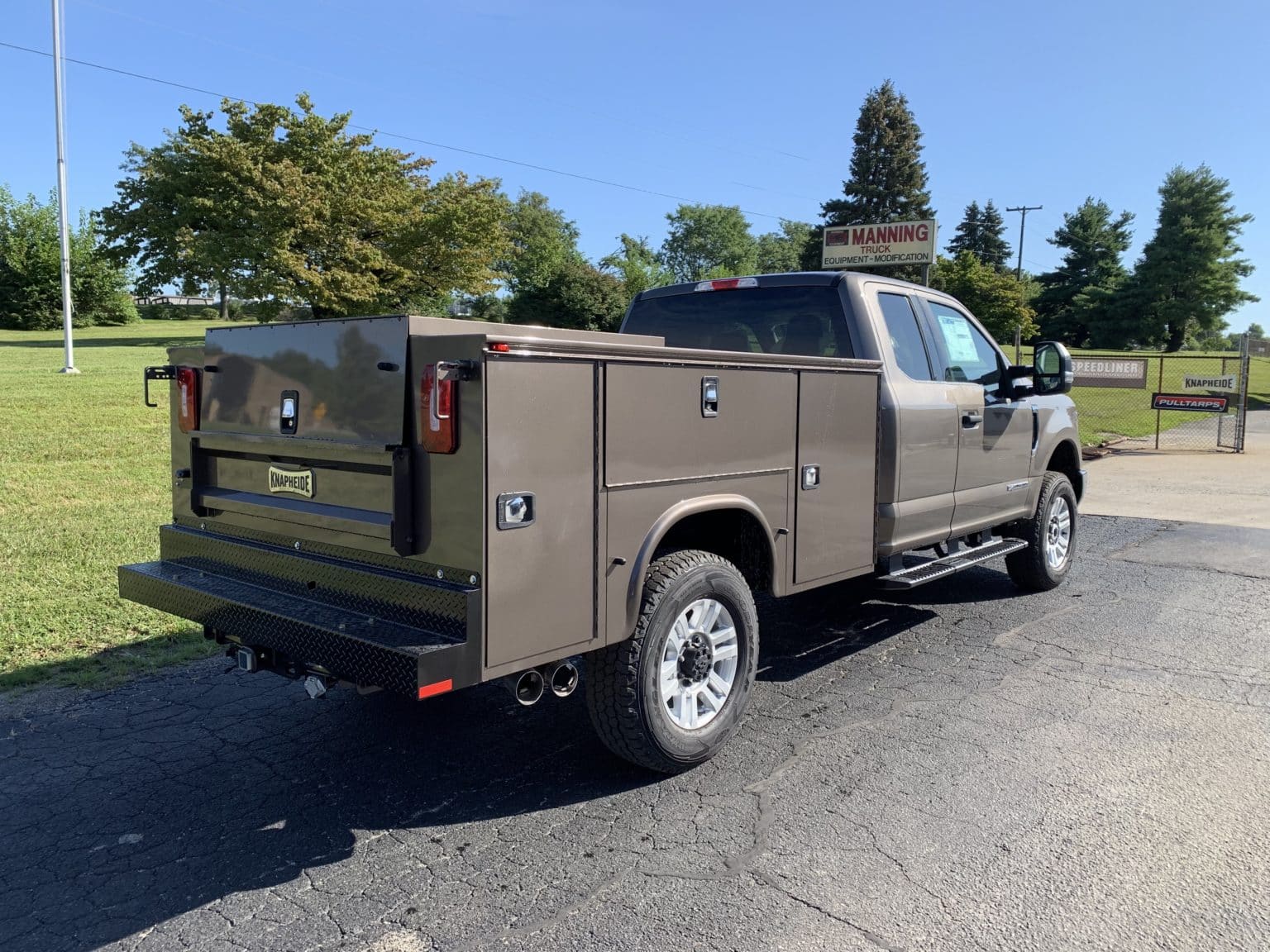 MANNING EQUIPMENT, INC. Knapheide