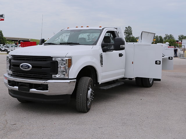 Standard Service Body on Ford
