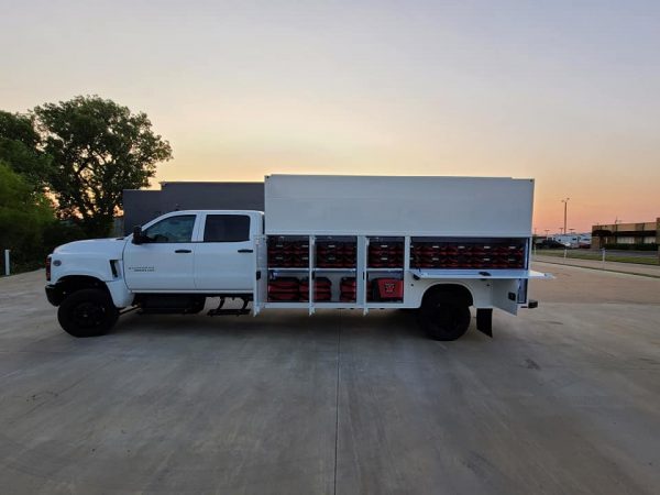 Partnership Produces Specialized Vehicle For Cleaning Industry Knapheide
