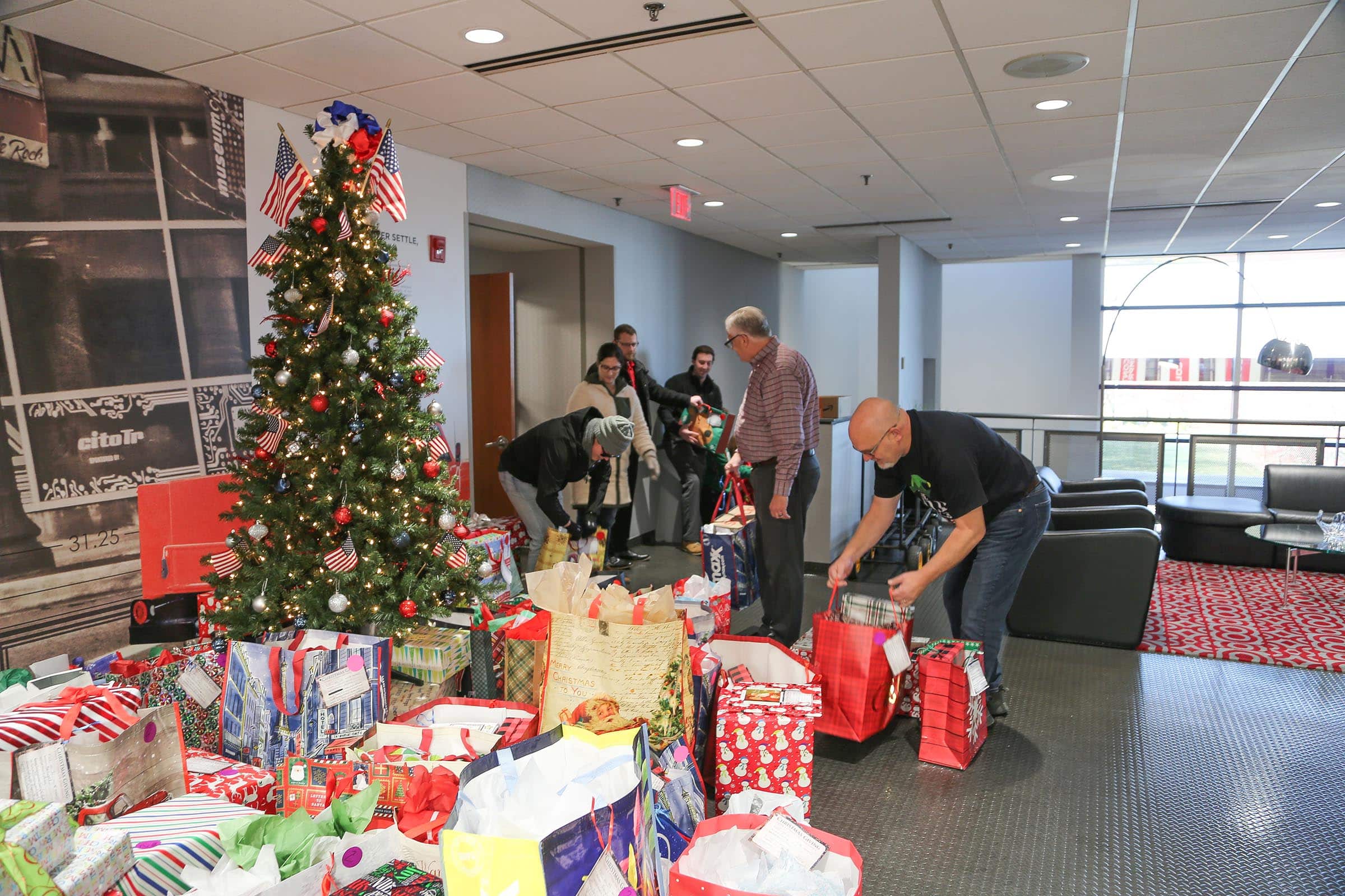 holiday gifts from knapheide employees for local veterans