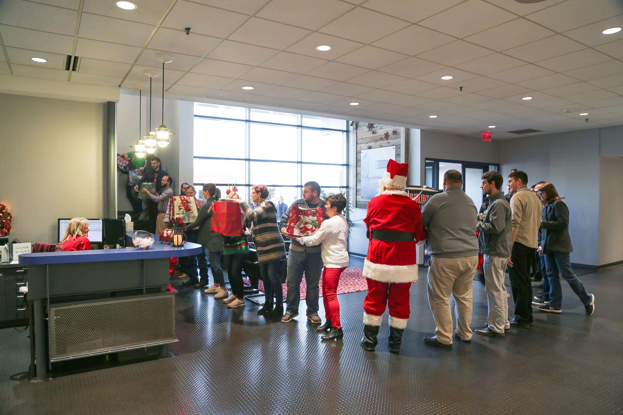 holiday gifts from knapheide employees for local veterans