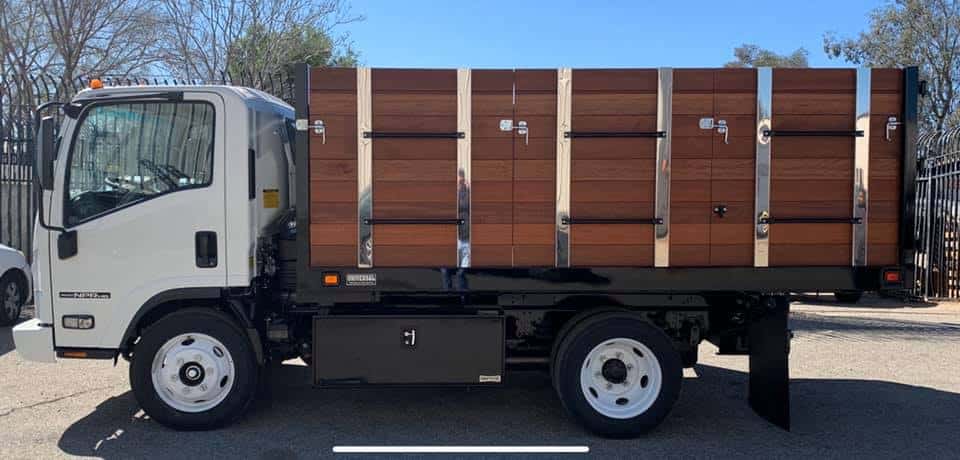 platform truck body with wood sides