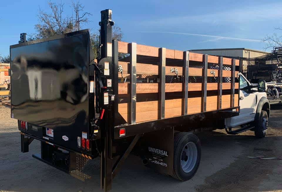 platform truck body with wood sides