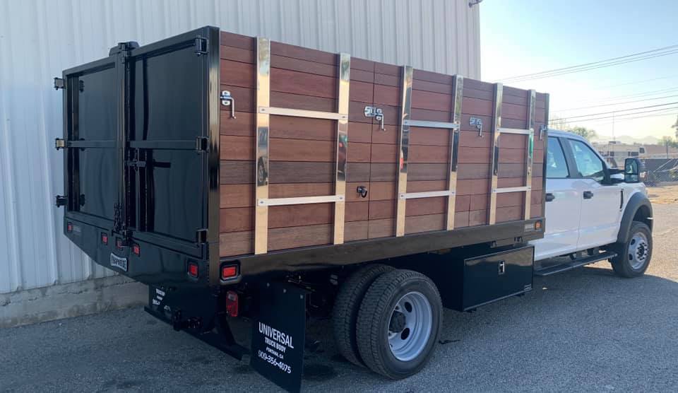 platform truck body with wood sides
