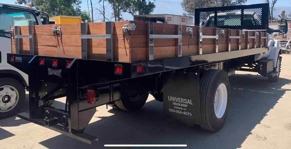 platform truck body with wood sides