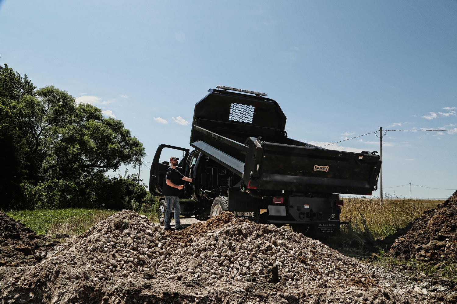 chevy med duty dump body