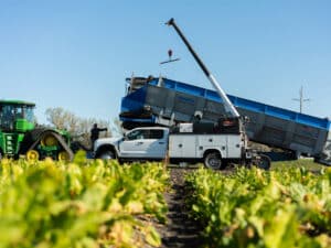 Ron And Nick Adams Farms KMT1 Mechanic Truck Tech Operating Crane