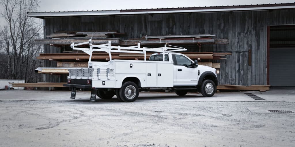 knapheide combo body truck on jobsite