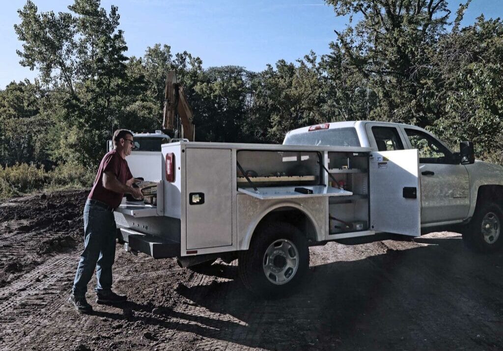 aluminum service body on GM