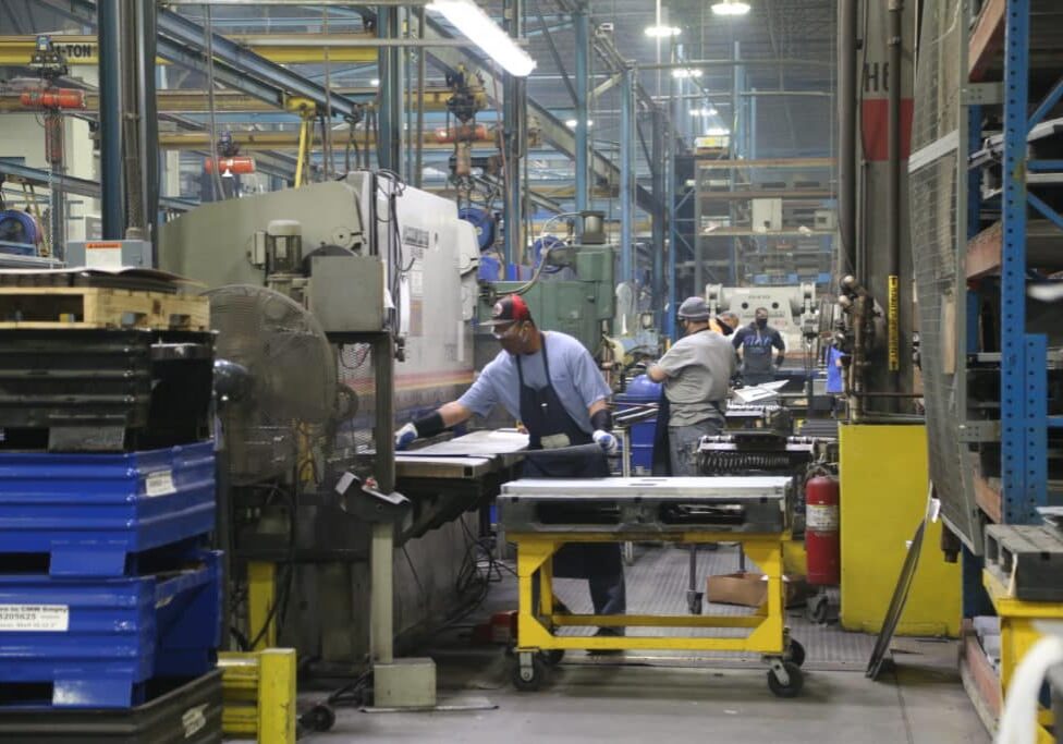 knapheide manufacturing workers