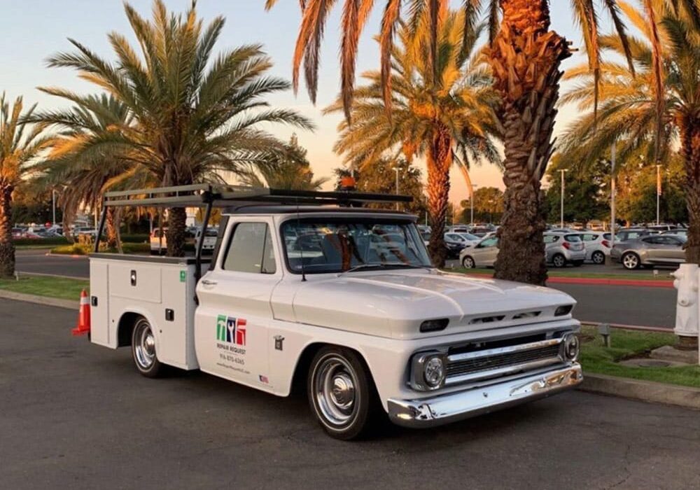 HANDYMAN’S CLASSIC TRUCK GETS CONTEMPORARY SERVICE BODY