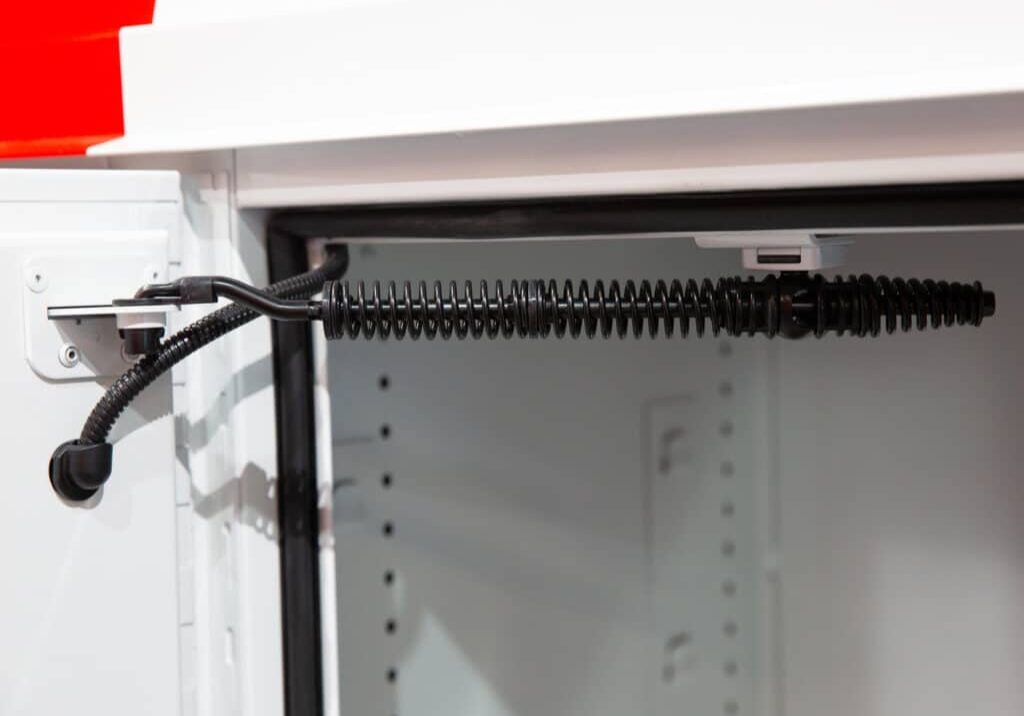 new-steel-body-door-retainers